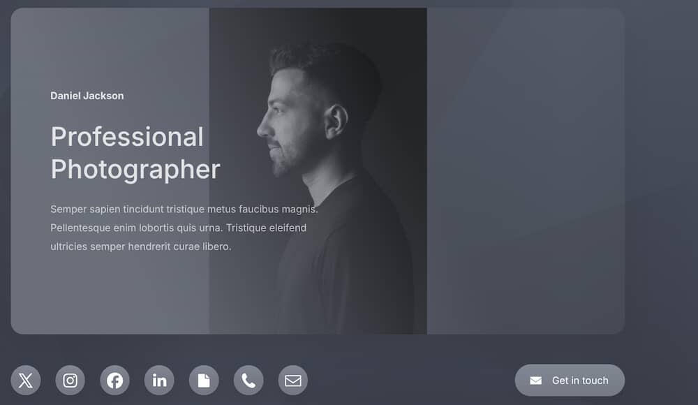 A clean and modern digital business card for professionals and creatives.